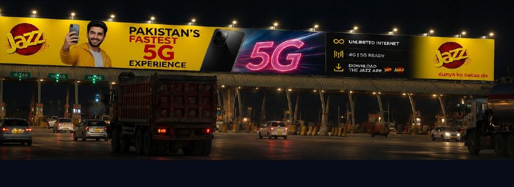 Karachi Toll Plaza Advertising Guide: Dwell Times & 310×7 ft Sightlines